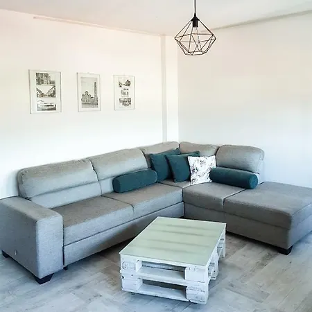 شقة Beautiful Two Bedroom Near City Centre And River Vrbas بانيا لوكا